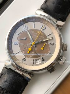 Đồng Hồ Tambour Street Diver Chronograph 46MM - Đồng hồ biểu tượng | LOUIS  VUITTON