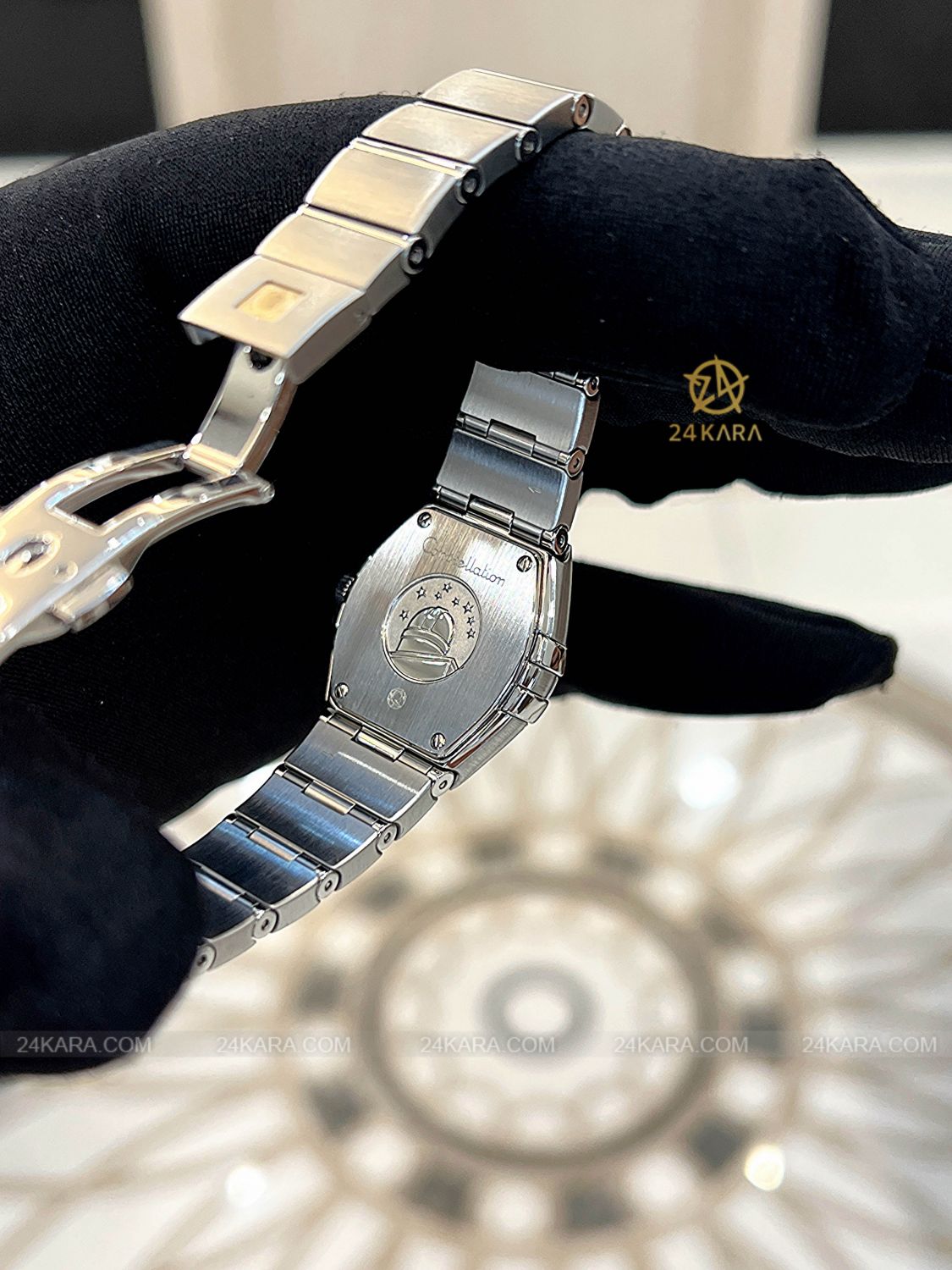 Đồng hồ Omega Constellation 123.15.24.60.55.001 Lady Mini 24 Mặt Ốc MOP Niềng Kim Cương - Lướt