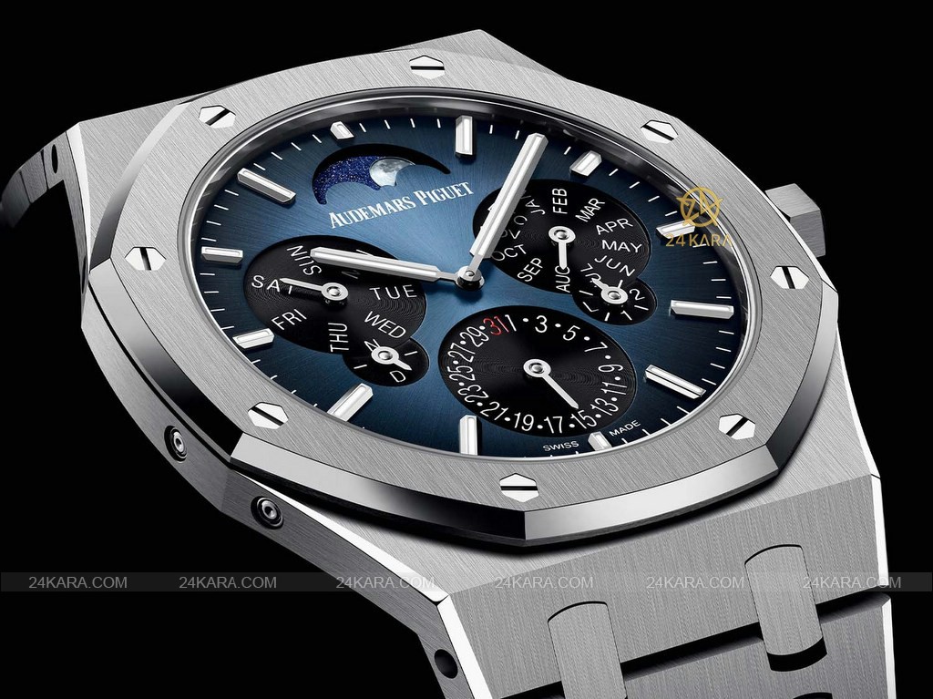 audemars-piguet-royal-oak-selfwinding-perpetual-calendar-ultra-thin-smoky-blue-dial-titanium-limited-26586ti-royal-oak-qp-ultra-thin-5