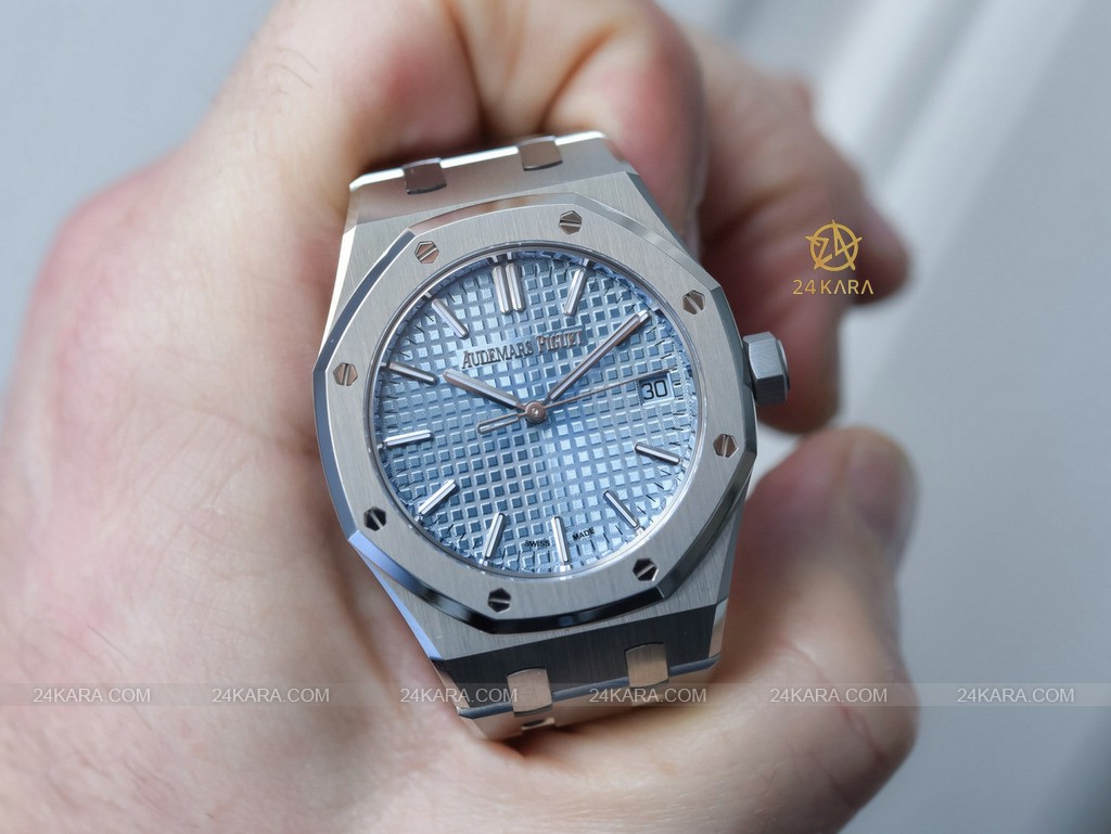 audemars_piguet_royal_oak_selfwinding_37mm_50th_anniversary-1