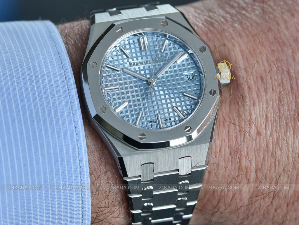 audemars_piguet_royal_oak_selfwinding_37mm_50th_anniversary-7