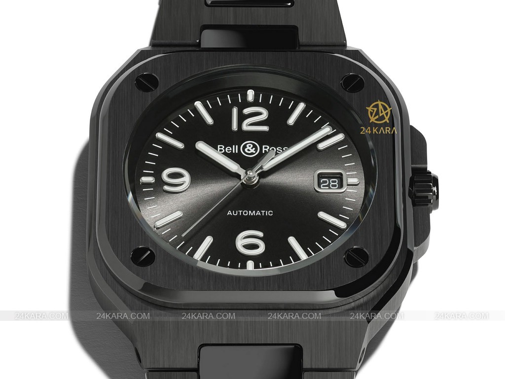 bell-and-ross-br-05-black-ceramic-collection-2024-7