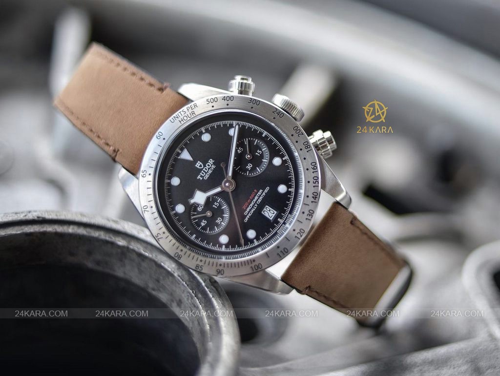 black_bay_chronograph-1