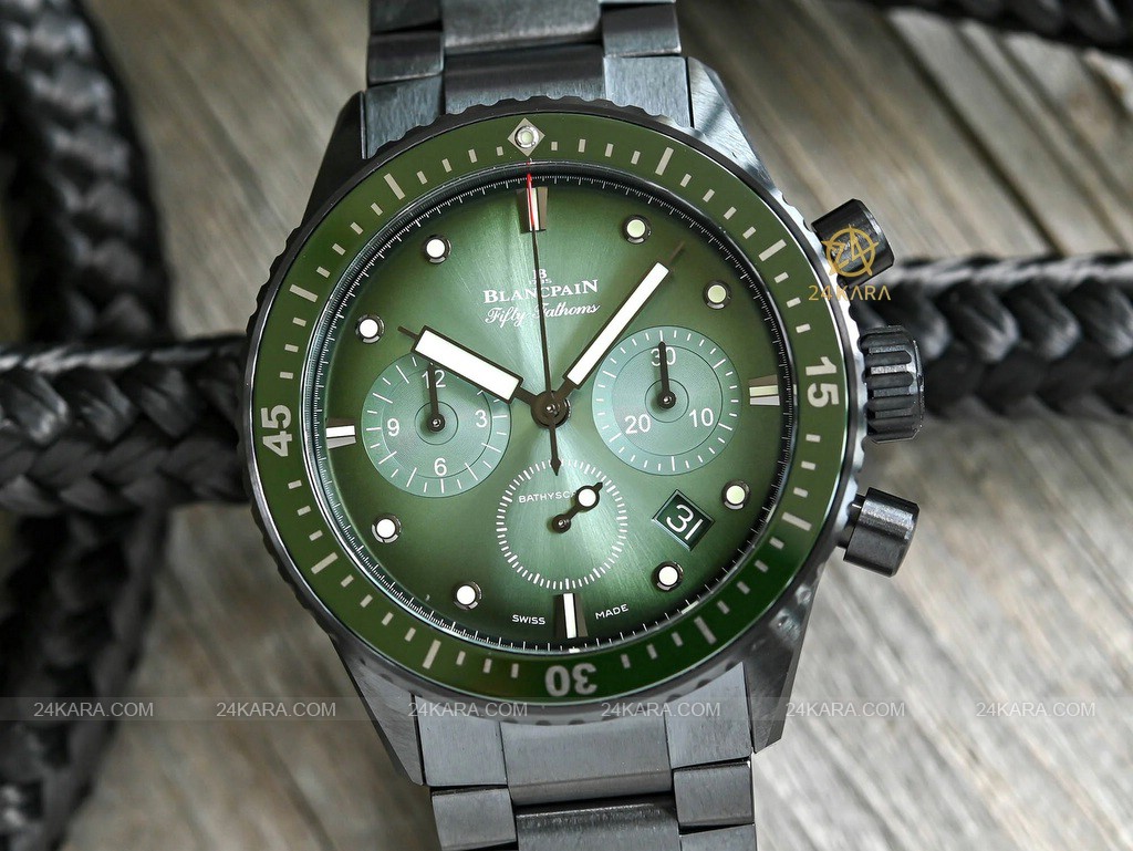 blancpain-bathyscaphe-flyback-chronograph-green-dial-black-ceramic-bracelet-5200_0153_01s-4