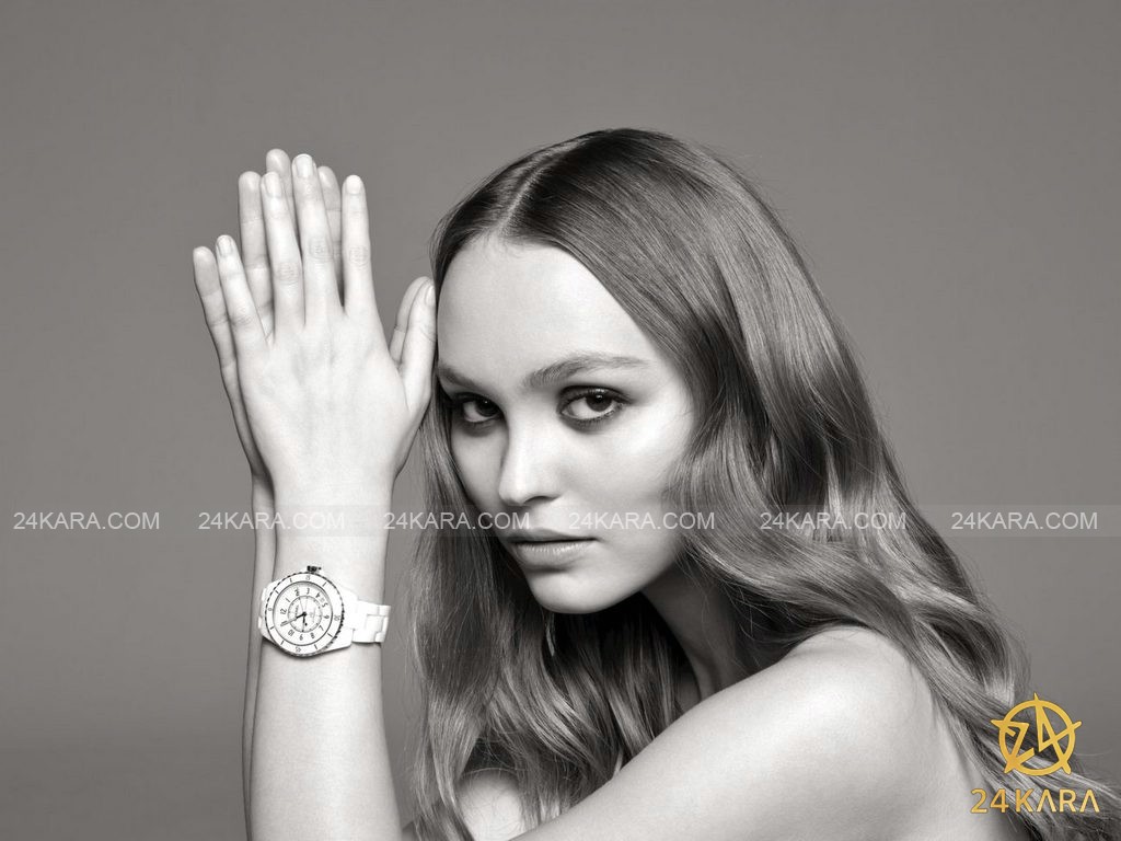 Đồng hồ Chanel nữ đính đá mặt chữ nhật BoyFriend Tweed 26x32mm  DWatch