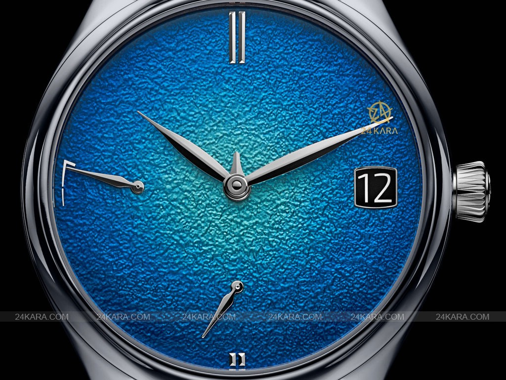 h-moser-cie-endeavour-perpetual-calendar-tantalum-blue-enamel-3