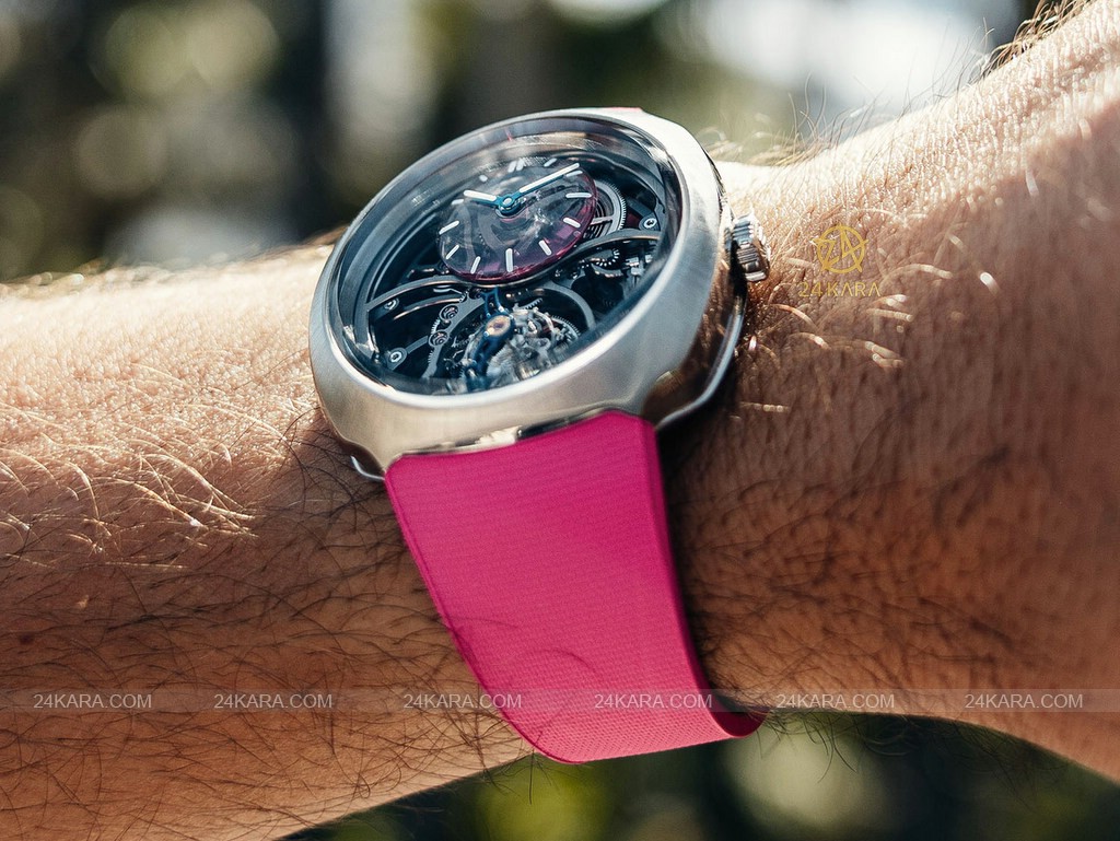 h._moser_and_cie_streamliner_cylindrical_tourbillon_skeleton_alpine_pink_livery_6811-1202-2