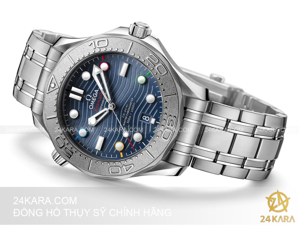 omega-seamaster-diver-300m-beijing-2022-special-edition-522-30-42-20-03-001-5