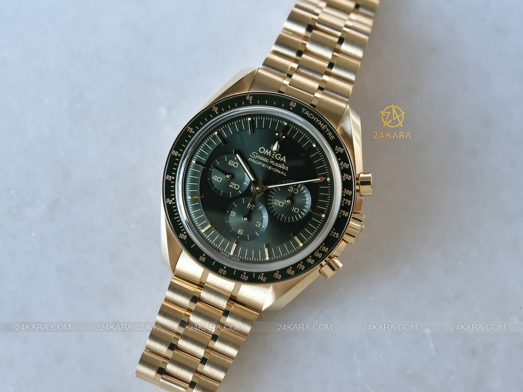 omega-speedmaster-moonwatch-professional-moonshine-gold-calibre-3861-2022-green-dial-310.60.42.50.10.001-2