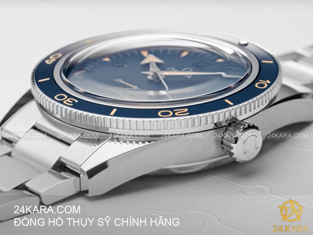 omega_seamaster_300m_234.30.41.21.03.001_blue_dial-6