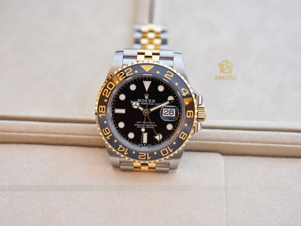 rolex-gmt-master-ii-steel-and-yellow-gold-jubilee-bracelet-2023-two-tone-126713grnr-1