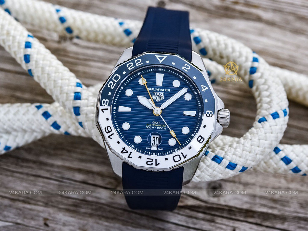 tag_heuer_aquaracer-2