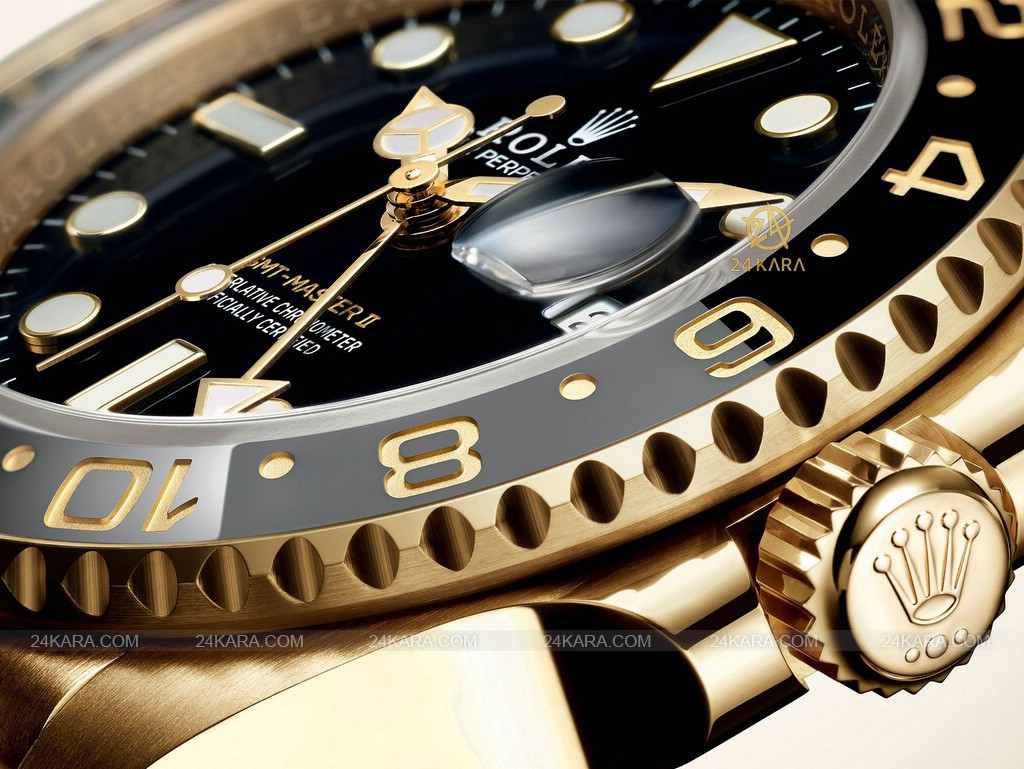 yellow-gold-and-rolesor-rolex-gmt-master-ii-grey-and-black-ceramic-bezel-2023-editions-126713grnr-126718grnr-5