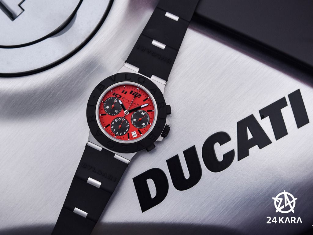Giới thiệu đồng hồ Bulgari Aluminium Chronograph Ducati Special Edition 103701 mới