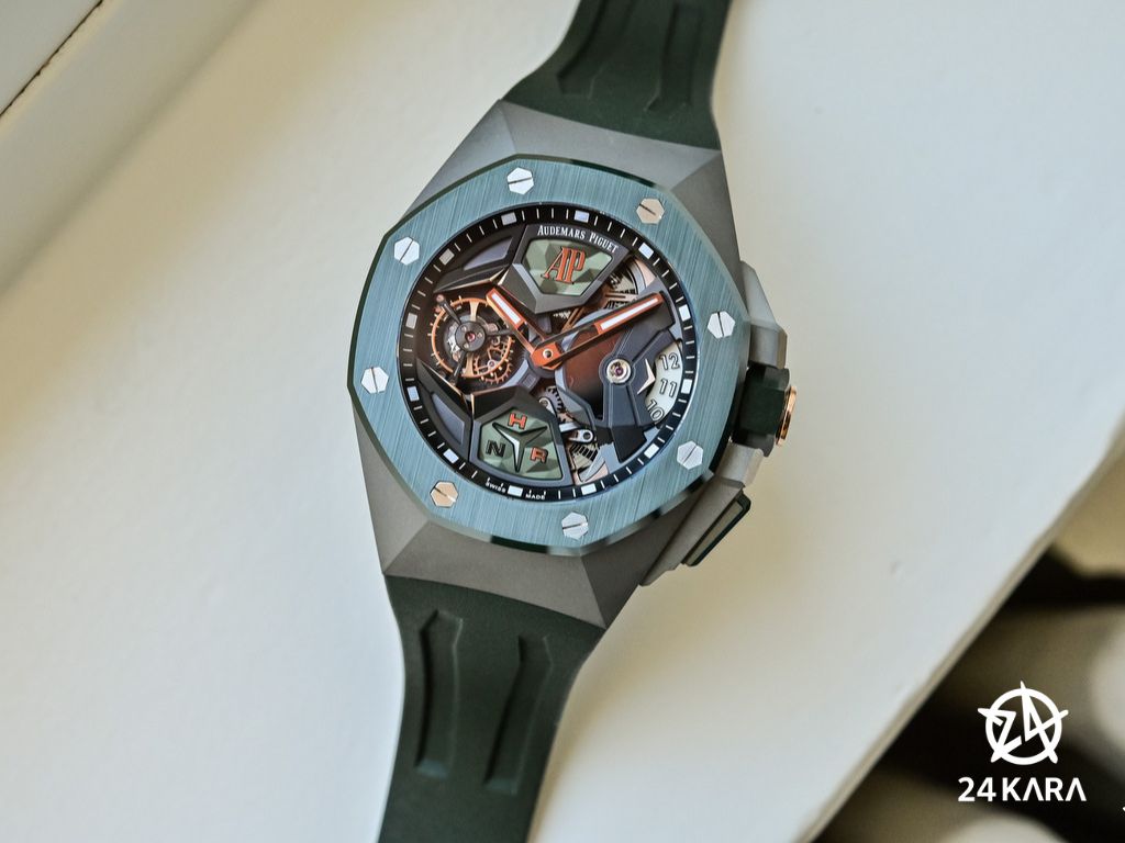 Giới thiệu đồng hồ Audemars Piguet Royal Oak Concept Flying Tourbillon GMT Titanium and Green Ceramic 26589IO.OO.D056CA.01 mới