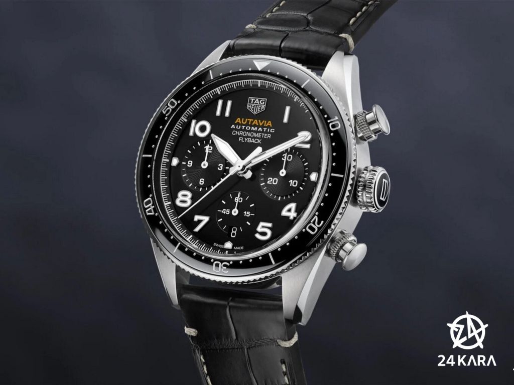 Giới thiệu đồng hồ TAG Heuer Silently Autavia Flyback Chronograph Black Dial CBE511A.FC8279 mới