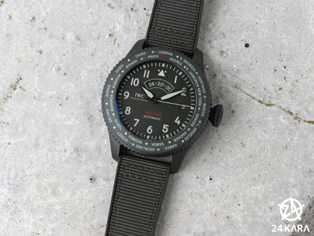 Giới thiệu đồng hồ IWC Pilot’s Watch Timezoner TOP GUN Woodland IW395601 mới