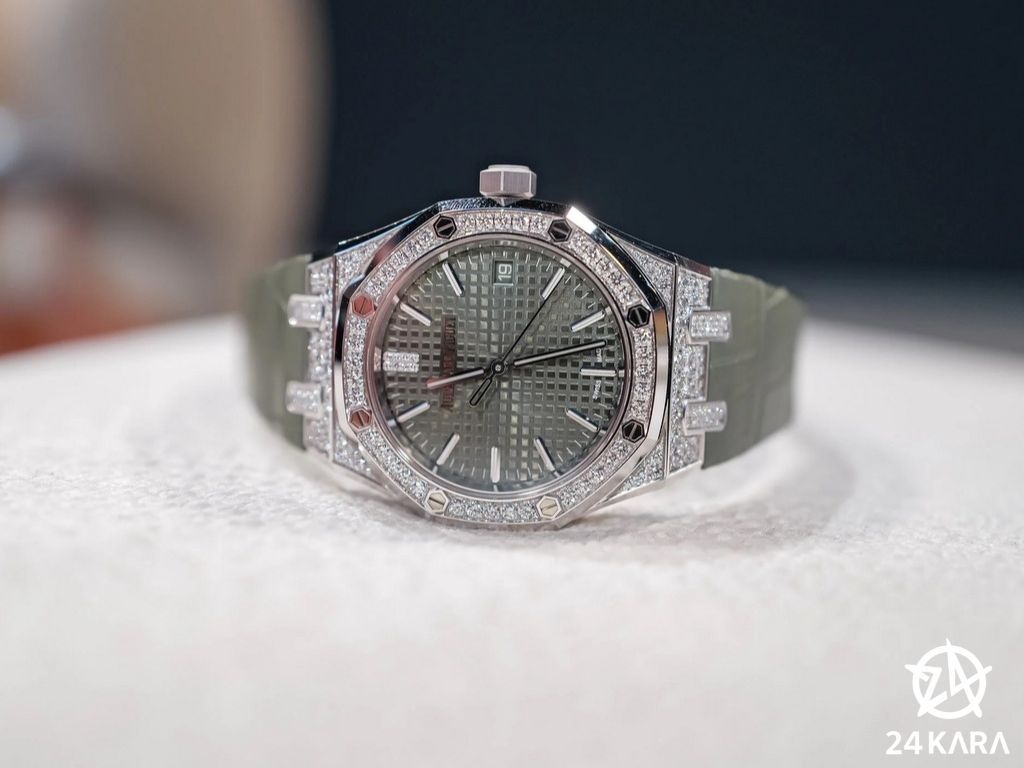 Giới thiệu bộ đôi đồng hồ Audemars Piguet Royal Oak Selfwinding 37mm mới