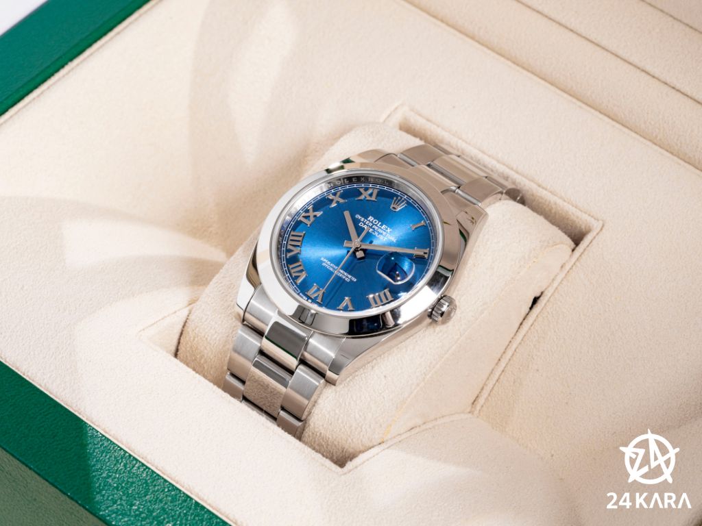 Review chi tiết Rolex Datejust 41 M126300-0017 dây Oyster mặt số xanh azzurro cọc số La mã vàng trắng