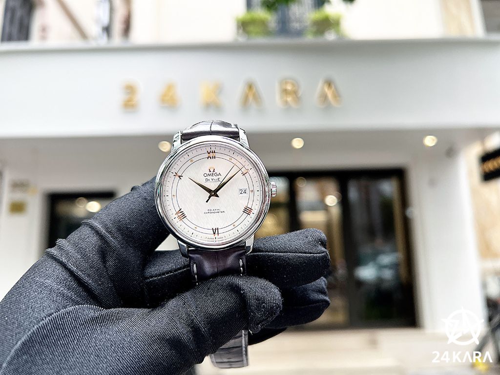 Review chi tiết Omega De Ville Prestige 424.13.40.20.02.005 39.5 Steel Mặt Lụa Chronometer