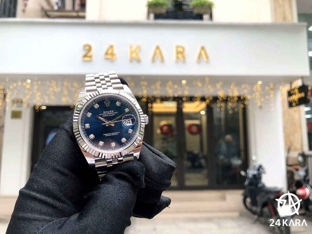 Review Rolex Datejust 41 M126334-0016 Vàng Trắng 18ct Mặt xanh sáng Cọc số Kim cương