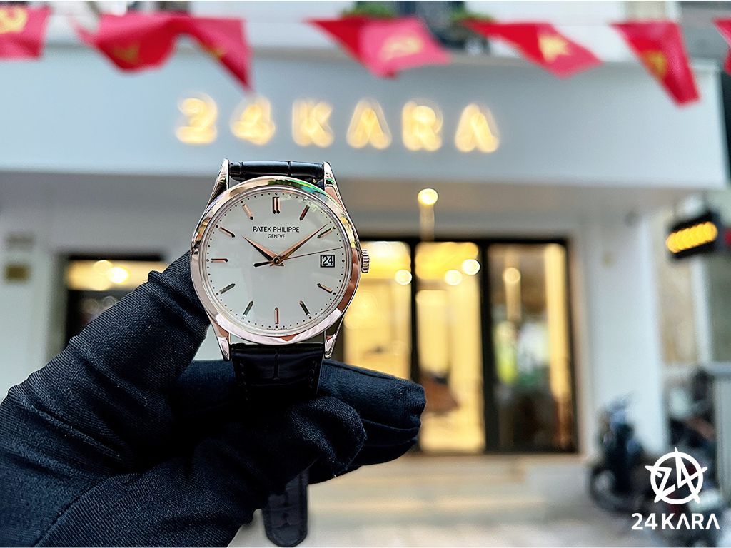 Patek Philippe Calatrava 5296R-010 Rose Gold - Đánh giá chi tiết từ 24Kara