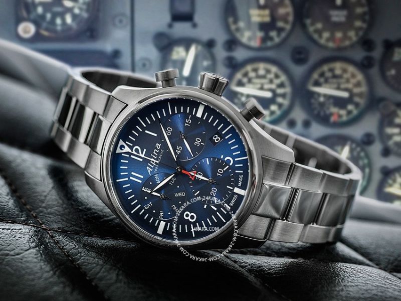 Màu sắc mới từ Frédérique Constant, bộ máy Quartz Chronograph mới từ Alpina