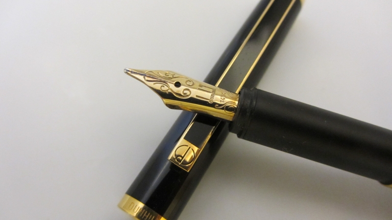 Ngành công nghiệp sản xuất bút viết