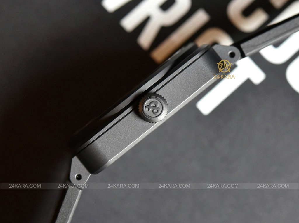 2023-bell-ross-br-03-gyrocompass-limited-edition-8